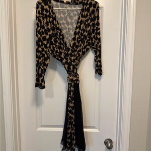 DVF LEOPARD MINI WRAP DRESS SILK CHIFFON BOTTOM